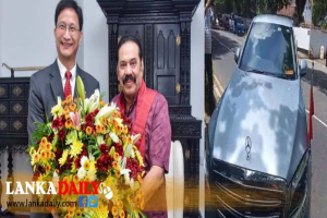 මහින්දට සමු දෙන්න චීන තානාපතිත් ඇවිල්ලා
