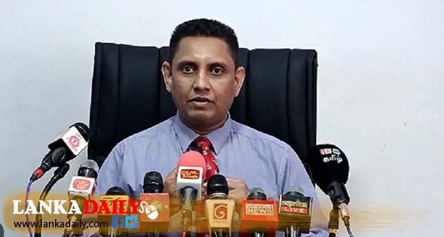 තමන්ට අදාළ නැති දීමනා ඉල්ලීම විහිළුවක්. වෛද්‍යවරුන්ට එයාල සමාන වෙන්නේ කොහොමද ? වෛද්‍ය හරිත අලුත්ගේ වැඩවර්ජනය ගැන දෙහි කපයි