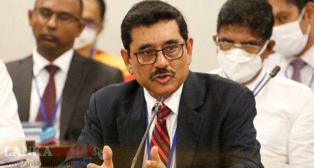  ආර්ථික අර්බුදයේ අපහසුතාවයන් ඇති - නැති පාර්ශ්ව දෙකමට දරාගන්න වෙනවා - මහ බැංකු අධිපති